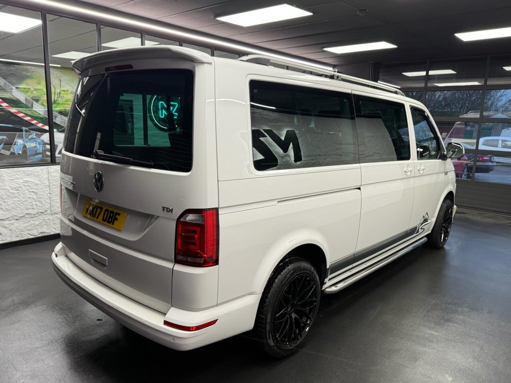 Used Volkswagen Transporter Shuttle 2017 for sale - 76698261: Photo 14