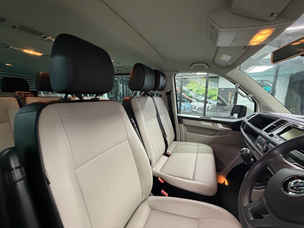 Used Volkswagen Transporter Shuttle 2017 for sale - 76698261: Photo 25