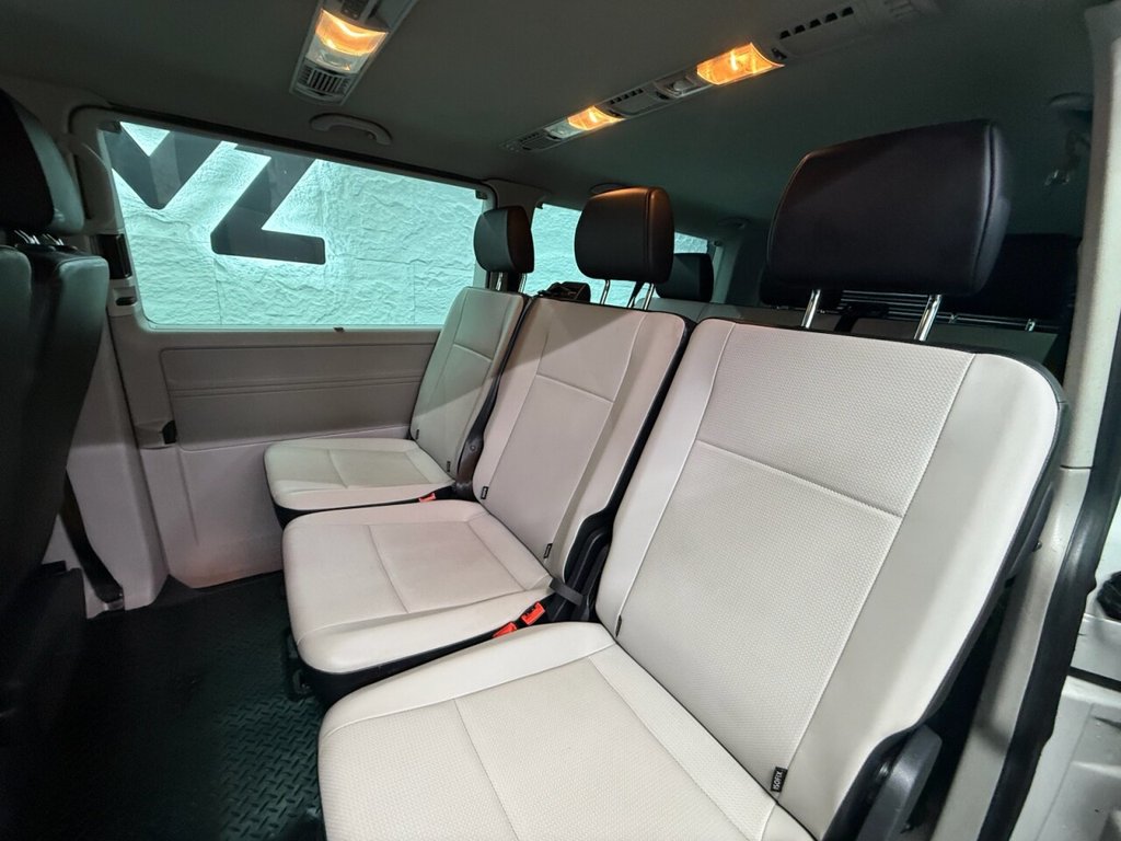 Used Volkswagen Transporter Shuttle 2017 for sale - 76698261: Photo 35