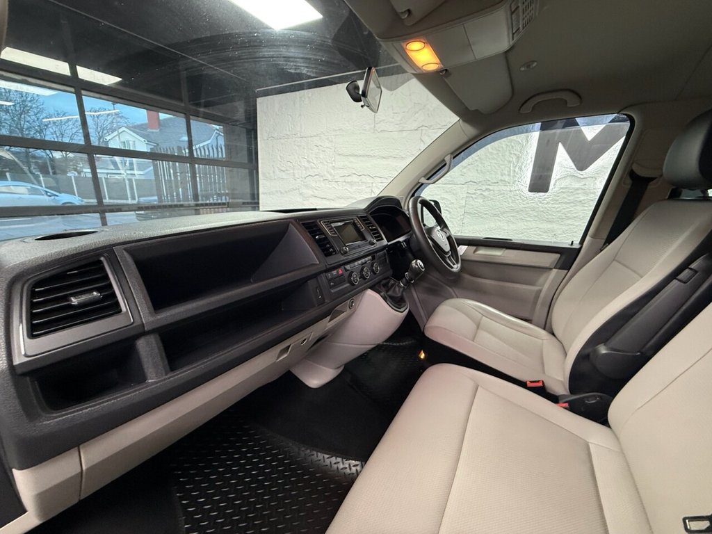 Used Volkswagen Transporter Shuttle 2017 for sale - 76698261: Photo 38