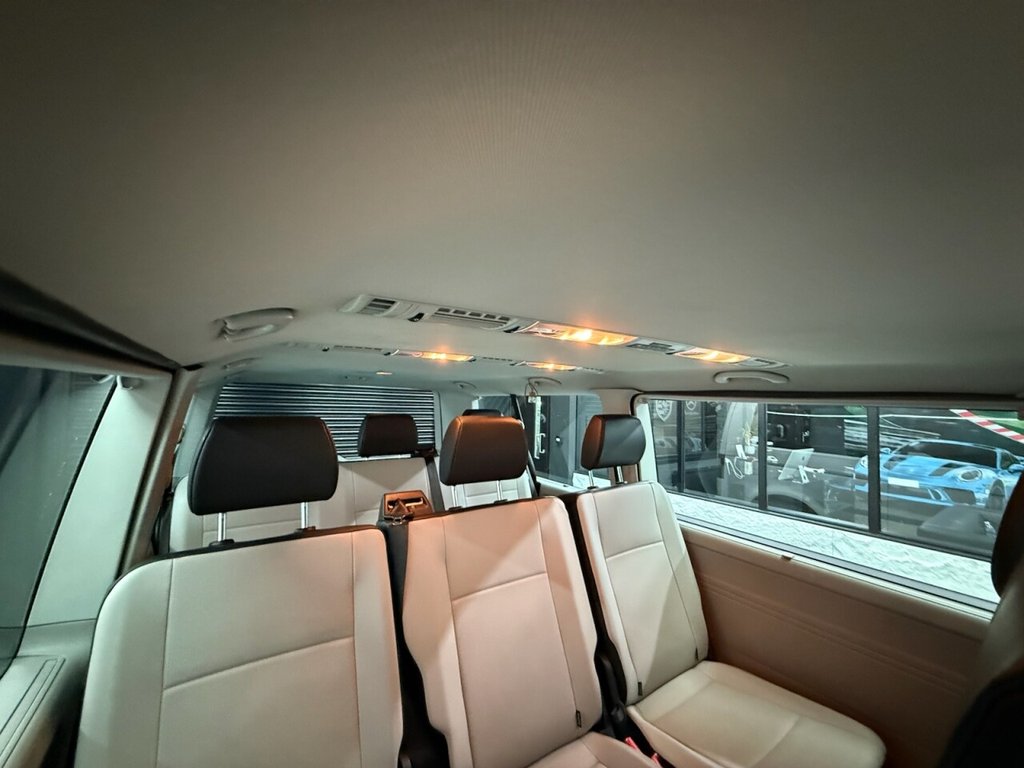Used Volkswagen Transporter Shuttle 2017 for sale - 76698261: Photo 9