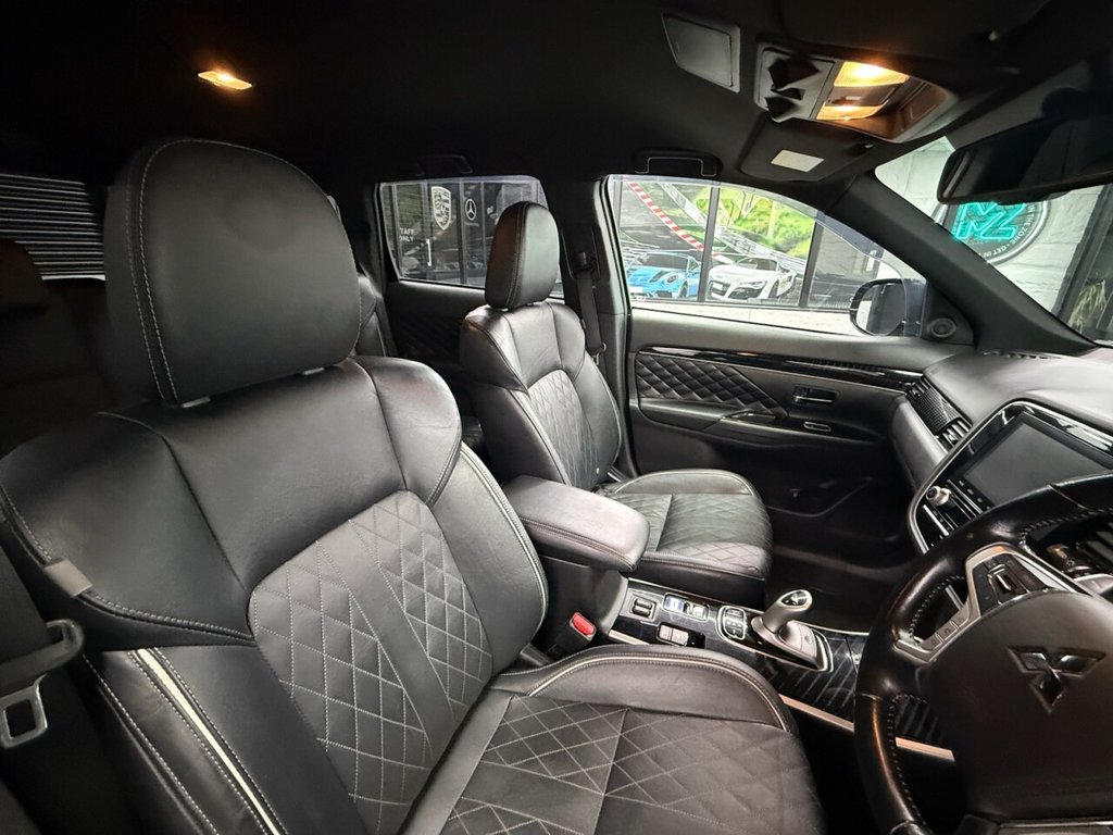 Used Mitsubishi Outlander 2020 for sale - 76333459: Photo 11