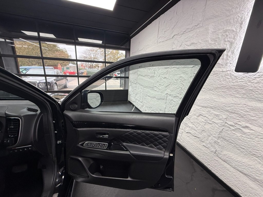 Used Mitsubishi Outlander 2020 for sale - 76333459: Photo 27