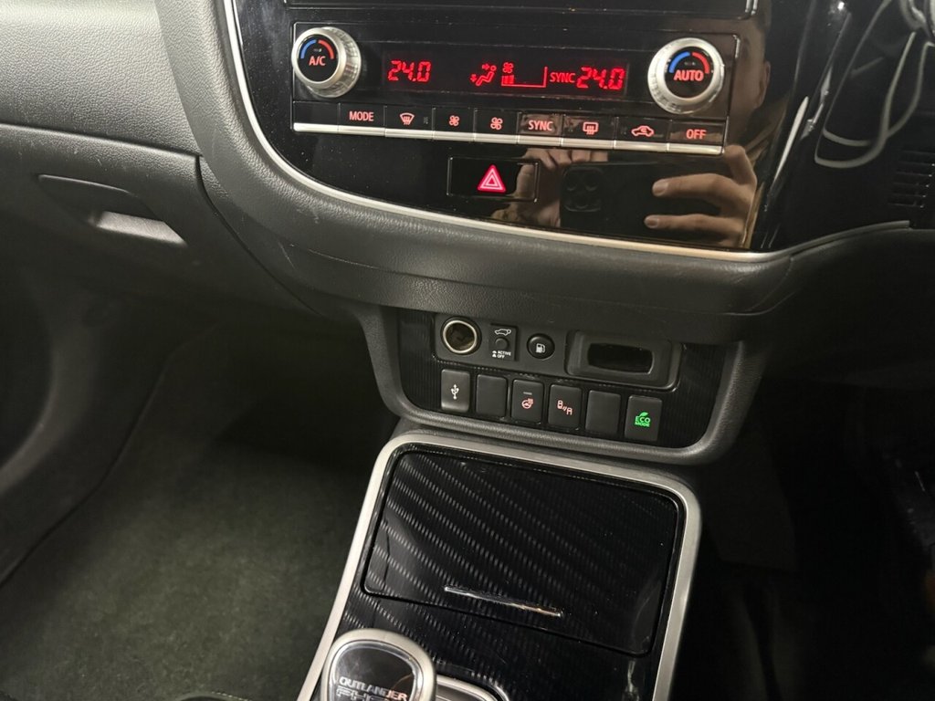 Used Mitsubishi Outlander 2020 for sale - 76333459: Photo 29