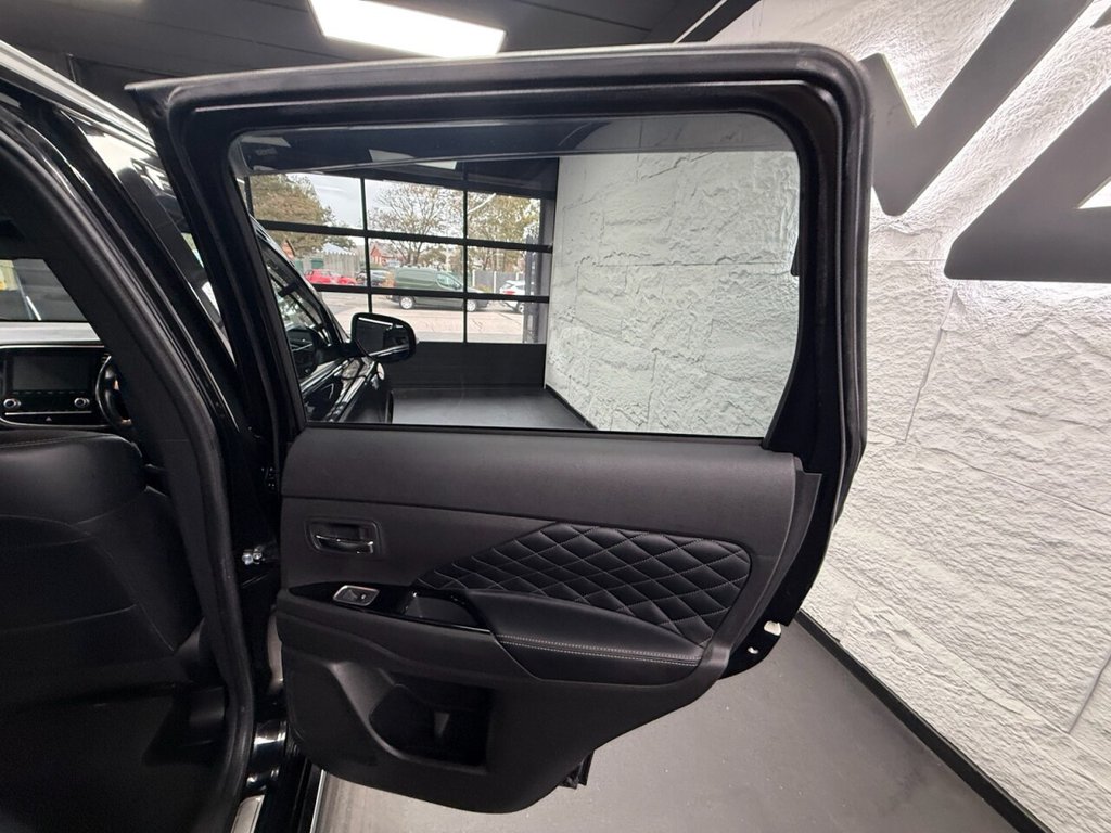 Used Mitsubishi Outlander 2020 for sale - 76333459: Photo 31