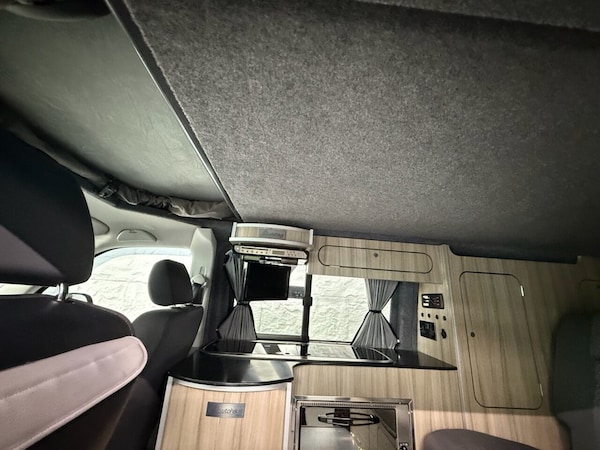 Used Volkswagen Transporter 2014 for sale - 76251669: Photo 47
