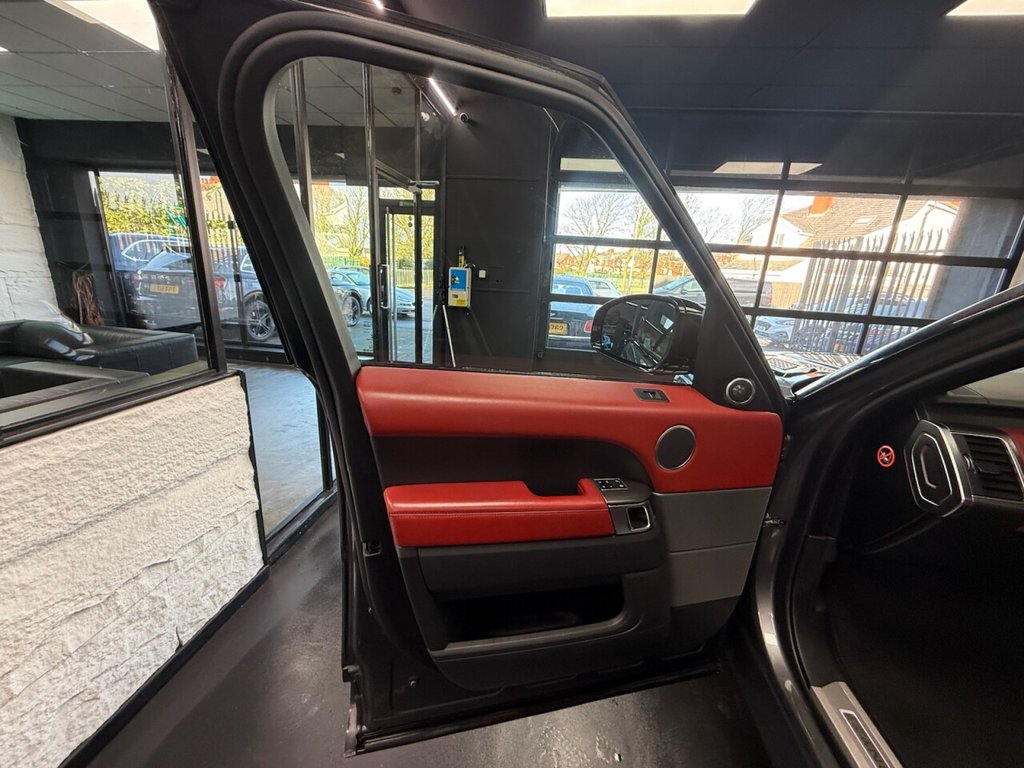 Used Land Rover Range Rover Sport 2015 for sale - 77188658: Photo 31