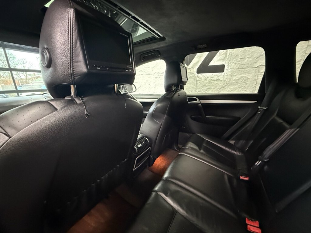 Used Porsche Cayenne 2004 for sale - 77121817: Photo 29