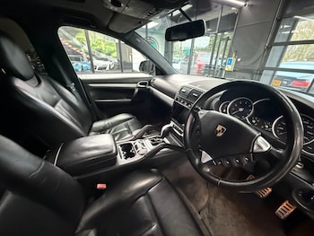 Used Porsche Cayenne 2004 for sale - 77121817: Photo