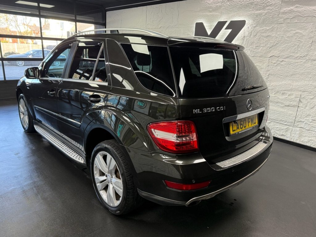 Used Mercedes-Benz M Class 2010 for sale - 76632261: Photo 17