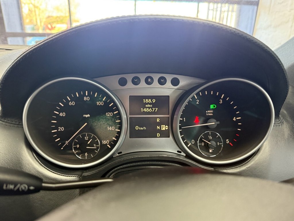 Used Mercedes-Benz M Class 2010 for sale - 76632261: Photo 21