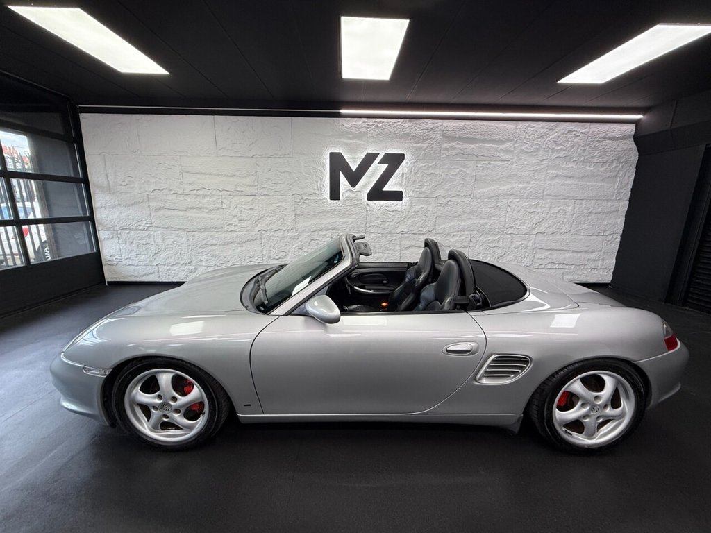 Used Porsche Boxster 2003 for sale - 77356062: Photo 4