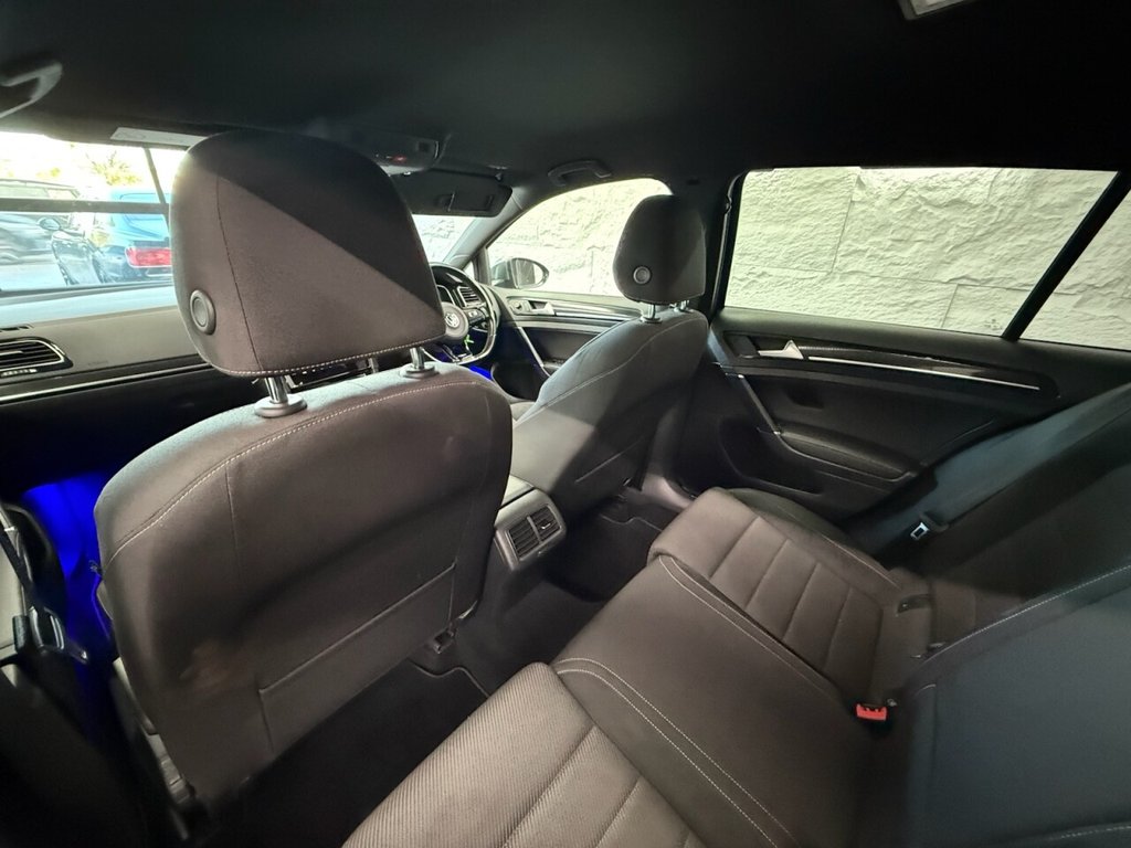 Used Volkswagen Golf 2019 for sale - 76783937: Photo 29