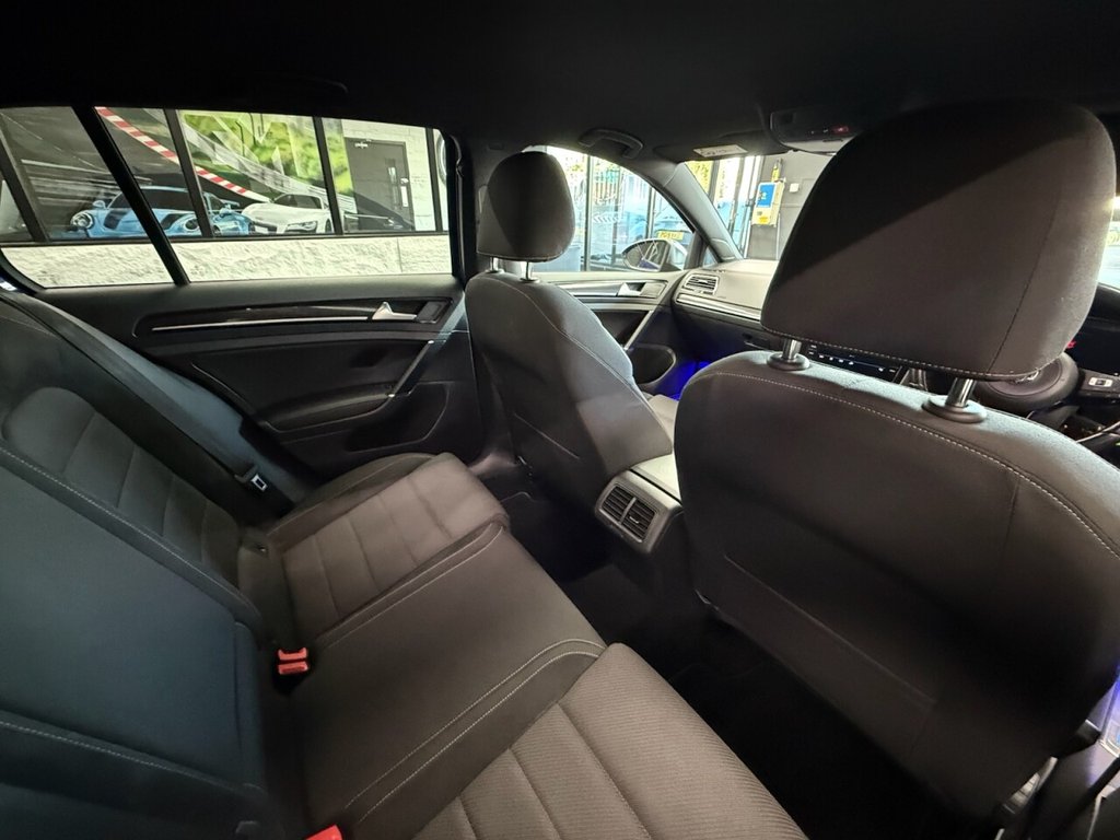 Used Volkswagen Golf 2019 for sale - 76783937: Photo 30