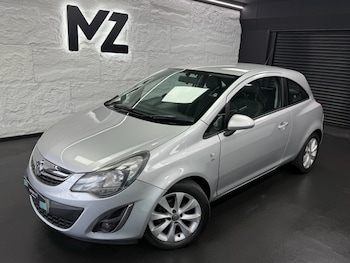 Vauxhall - Corsa