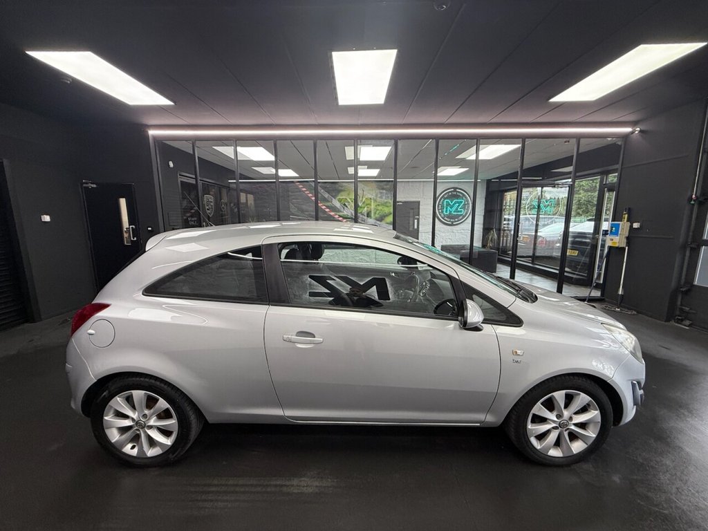 Used Vauxhall Corsa 2014 for sale - 76356622: Photo 3