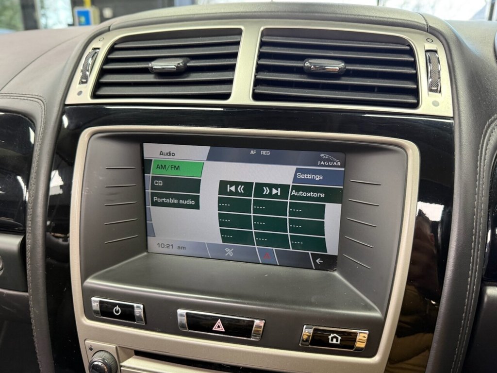 Used Jaguar XK 2011 for sale - 77276290: Photo 28