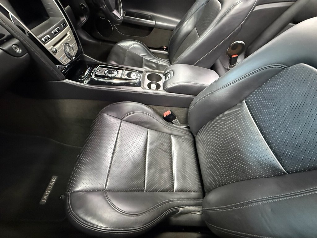 Used Jaguar XK 2011 for sale - 77276290: Photo 34
