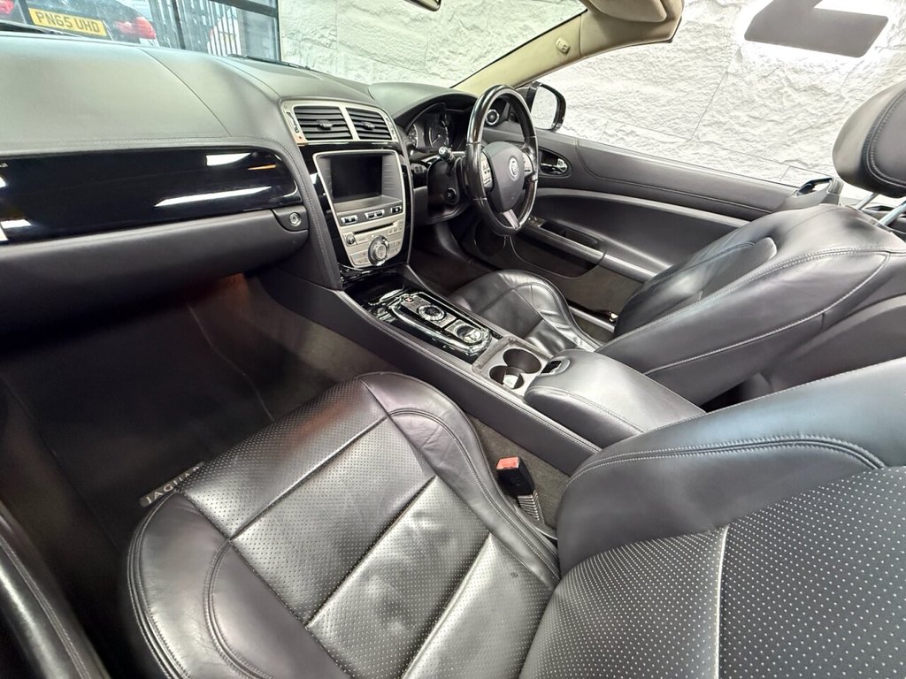 Used Jaguar XK 2011 for sale - 77276290: Photo 9