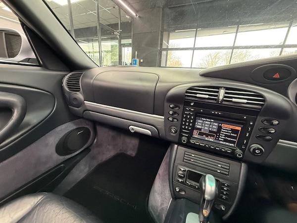 Used Porsche 911 2004 for sale - 76235337: Photo 28