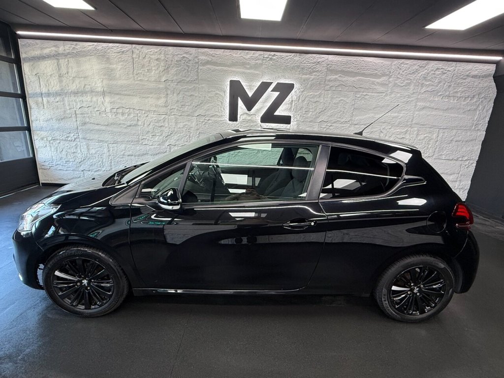 Used Peugeot 208 2017 for sale - 77919909: Photo 14