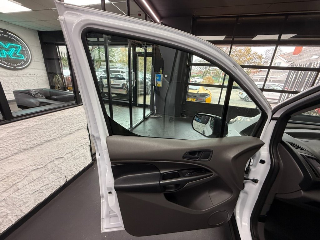 Used Ford Transit Connect 2019 for sale - 76256630: Photo 24