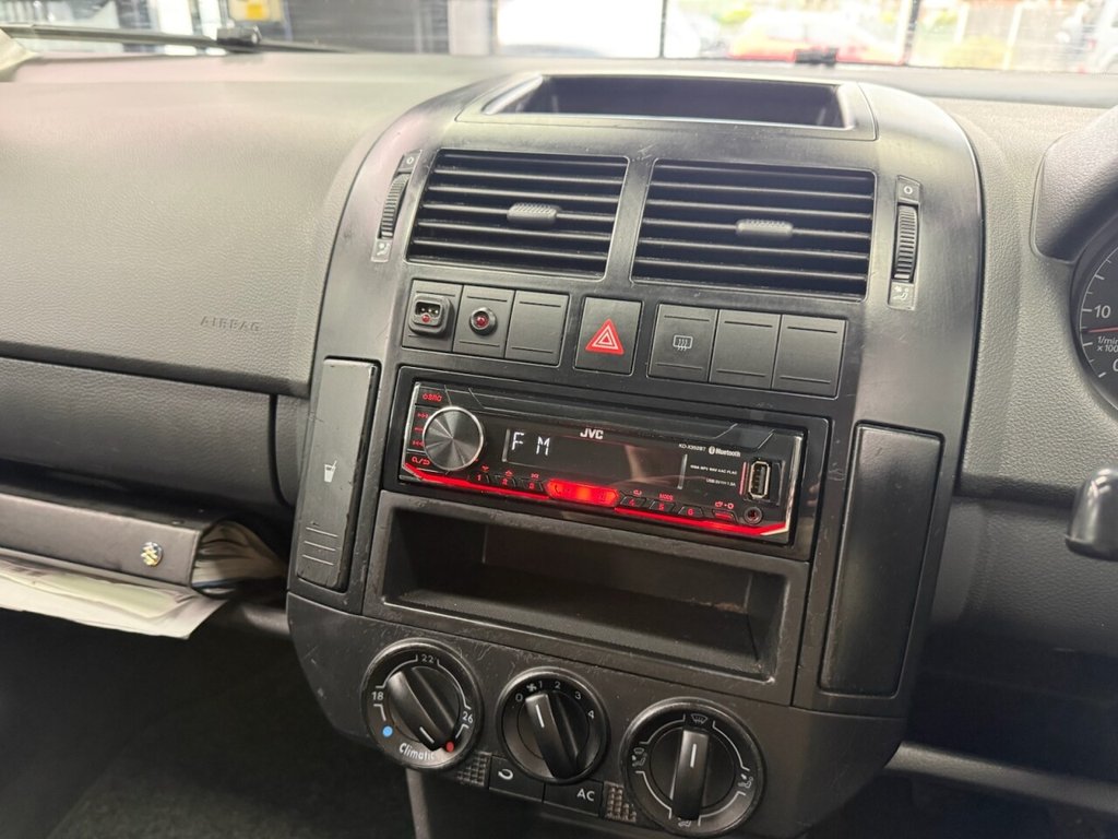 Used Volkswagen Polo 2003 for sale - 77991463: Photo 20