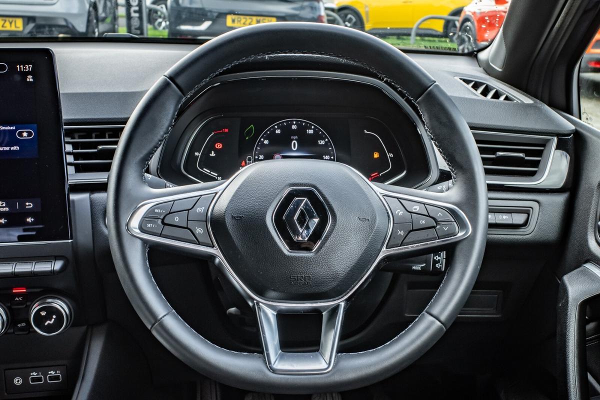 Used Renault Captur 2023 for sale - 77329351: Photo 12