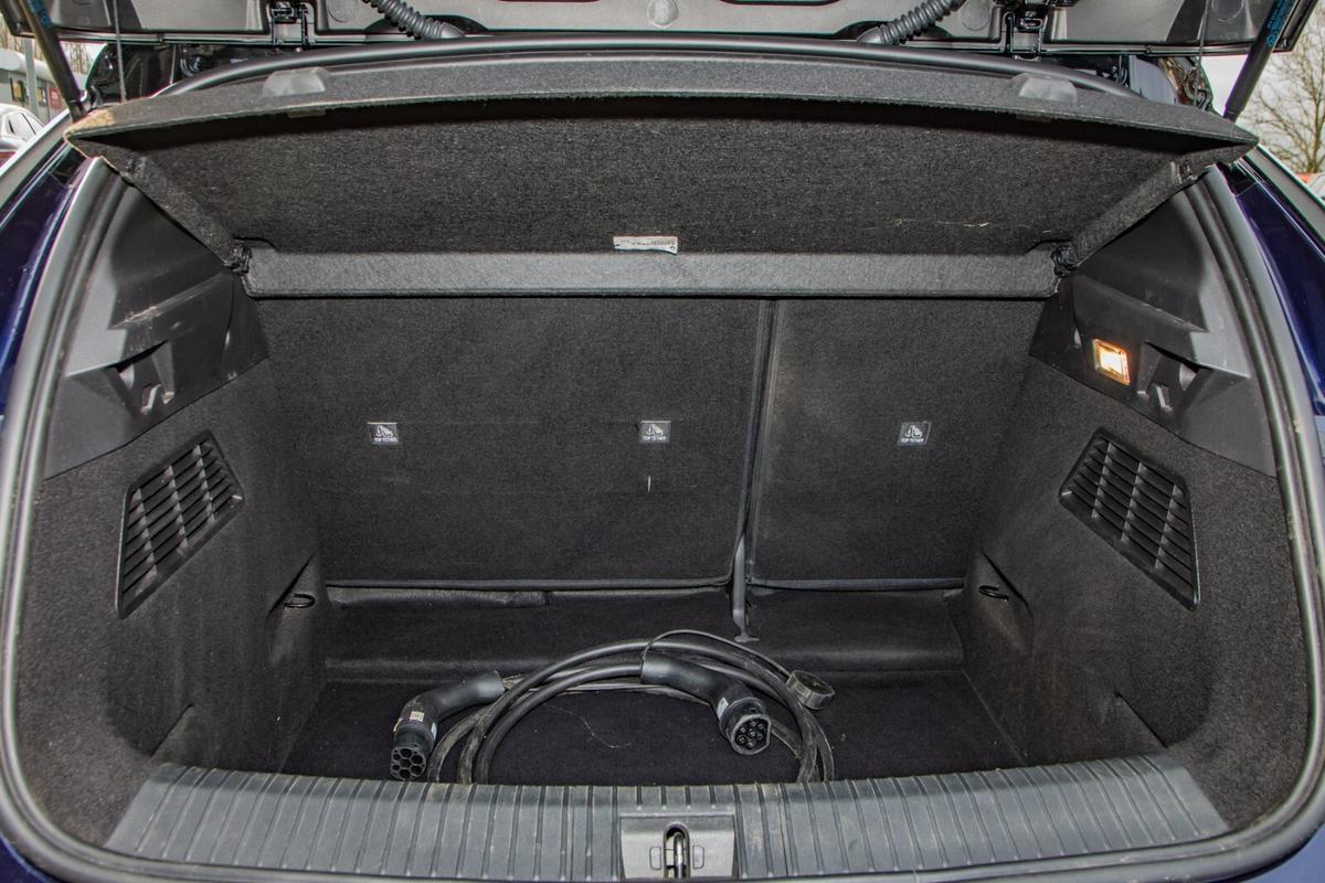 Used Renault Megane E Tech 2023 for sale - 76984566: Photo 16