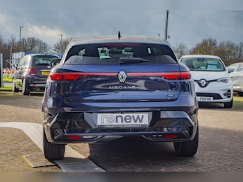 Used Renault Megane E Tech 2023 for sale - 76984566: Photo