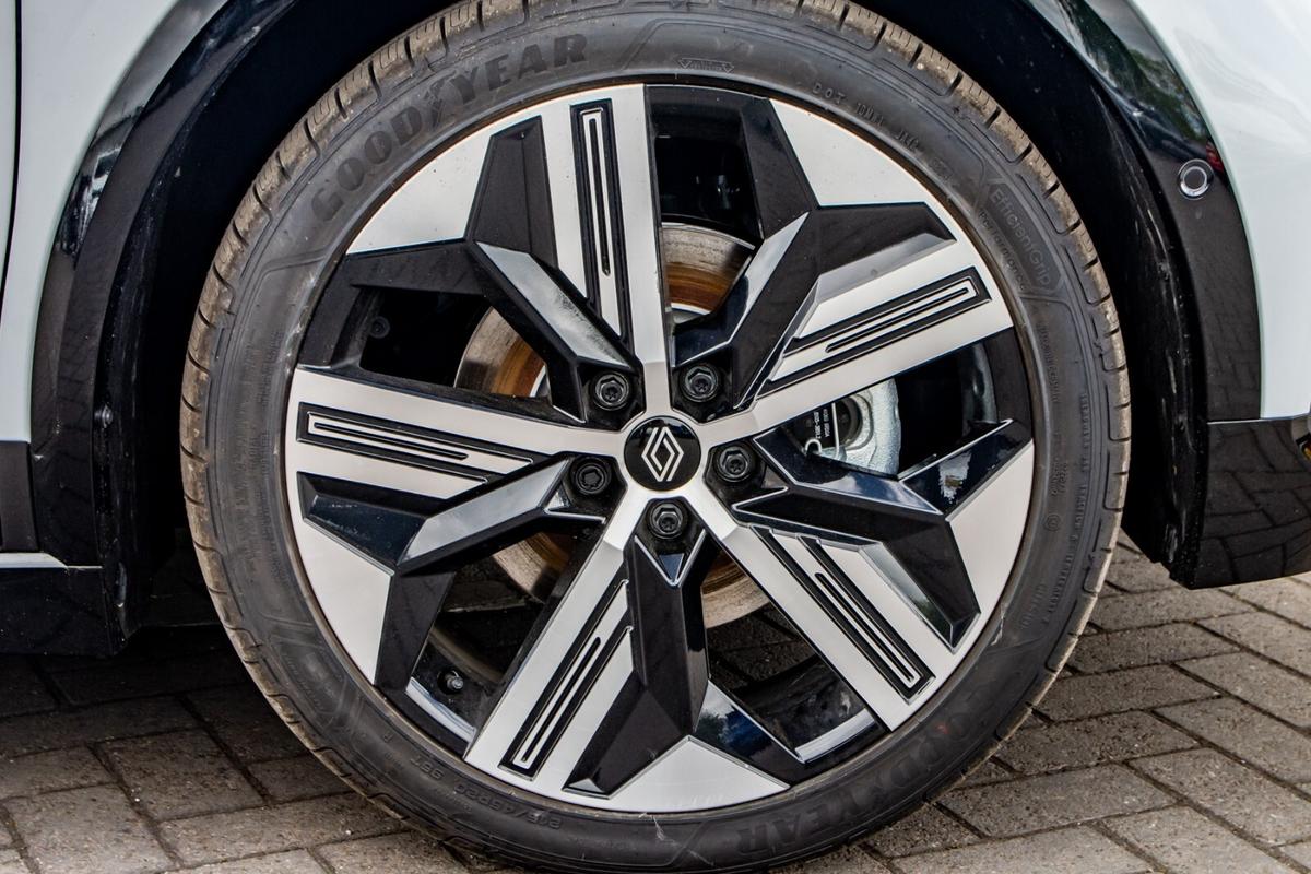 Used Renault Megane E Tech 2025 for sale - 78139731: Photo 8