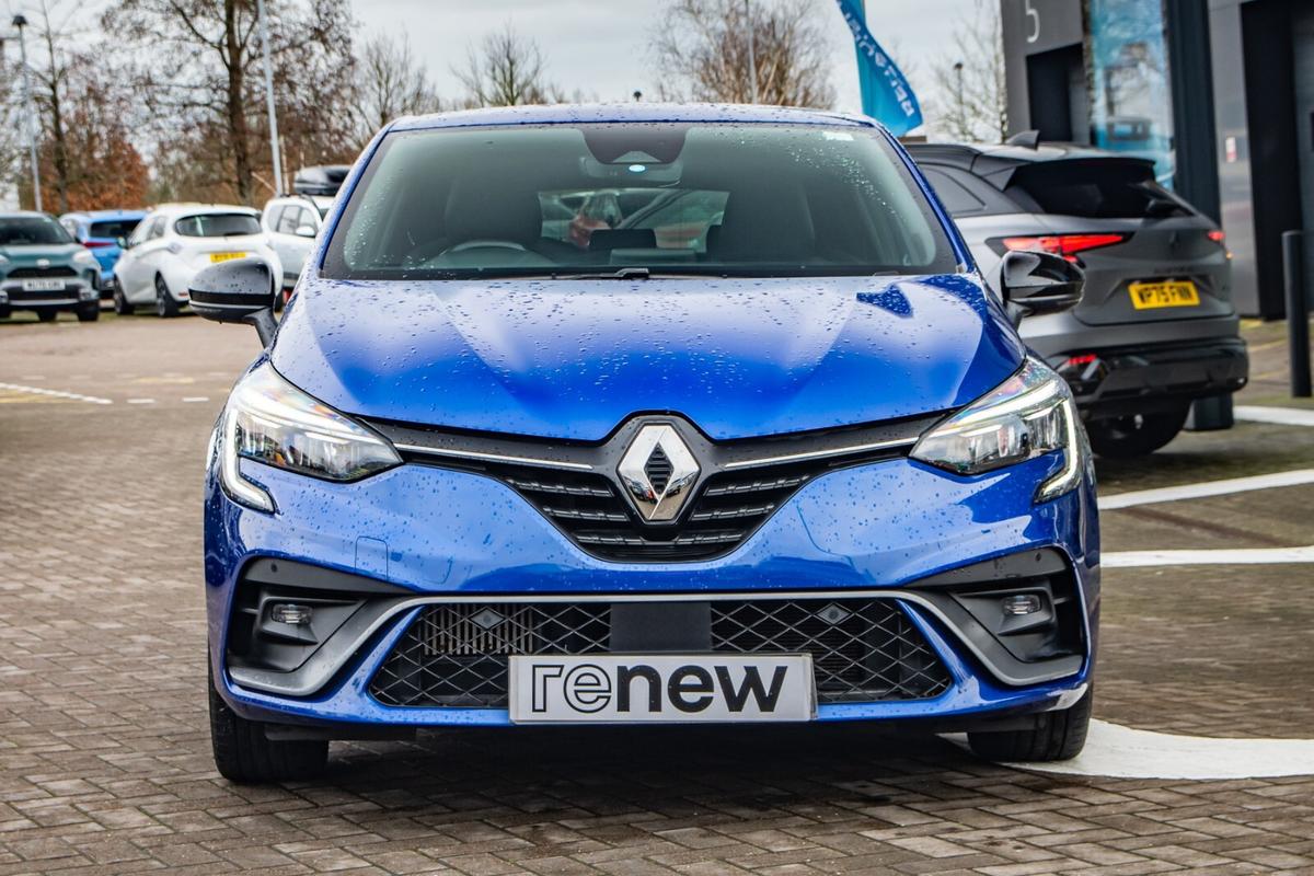 Used Renault Clio 2023 for sale - 77542094: Photo 2