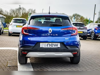 Used Renault Captur 2022 for sale - 78004983: Photo