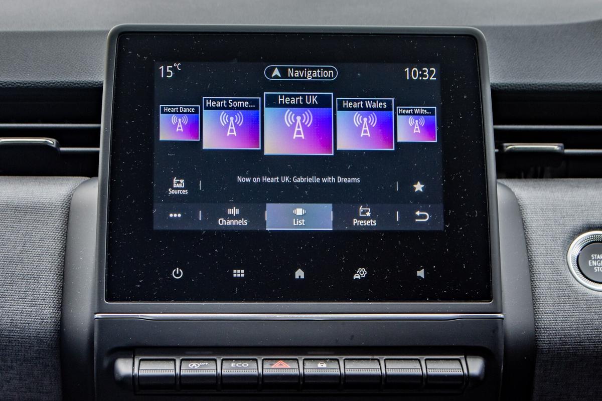 Used Renault Clio 2025 for sale - 76679447: Photo 23