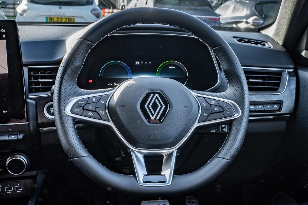 Used Renault Arkana 2024 for sale - 76984563: Photo 11