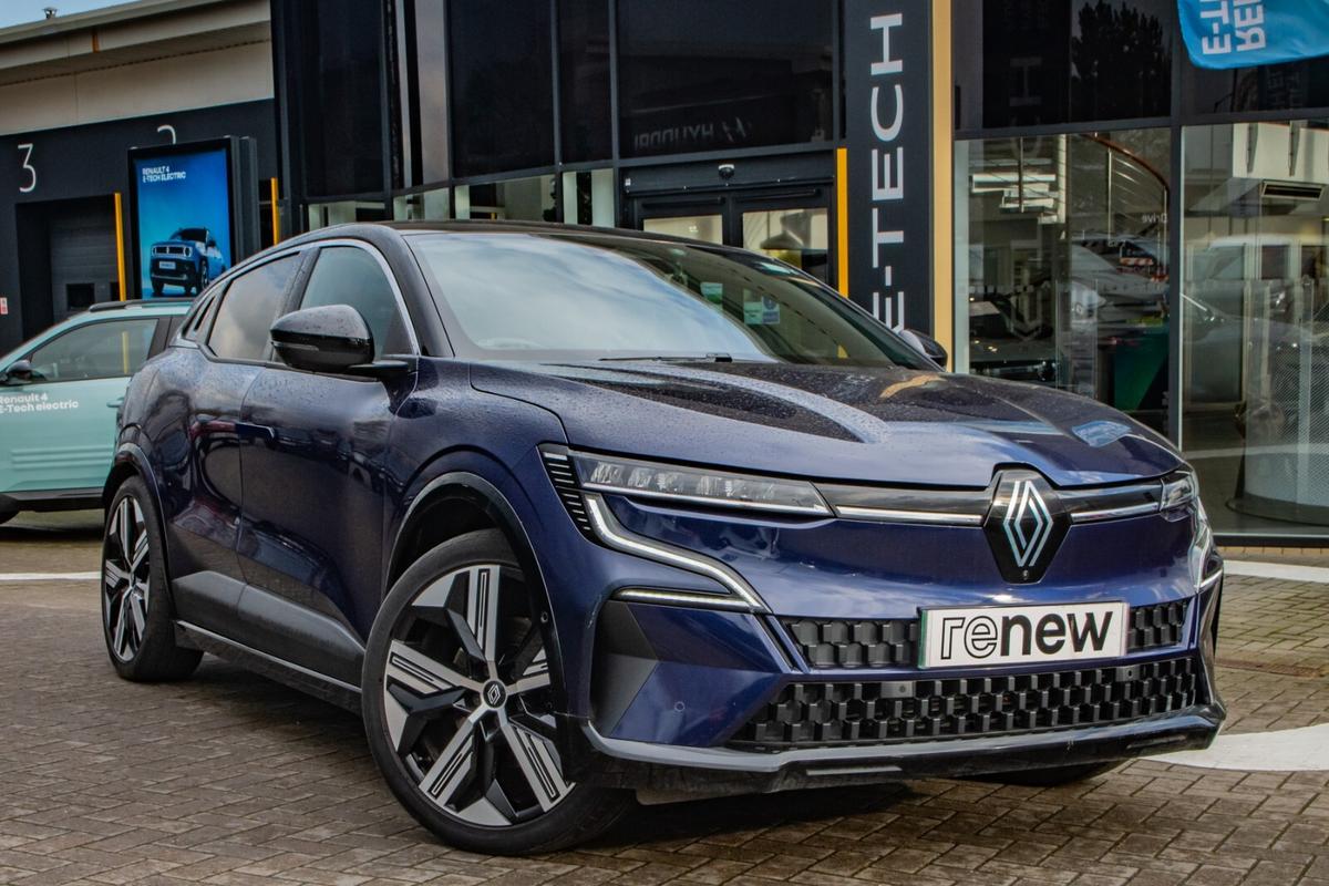 Used Renault Megane E Tech 2023 for sale - 77542112: Photo 1