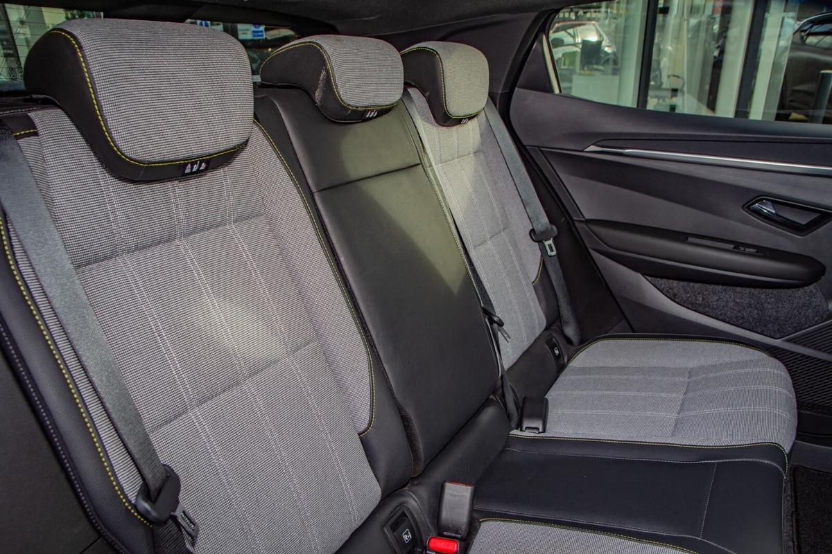 Used Renault Megane E Tech 2023 for sale - 77542112: Photo 15