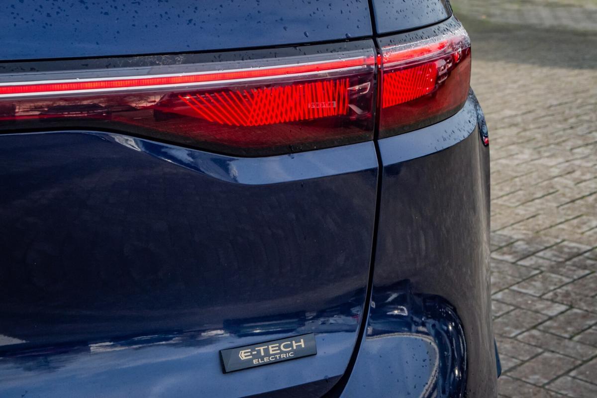 Used Renault Megane E Tech 2023 for sale - 77542112: Photo 7