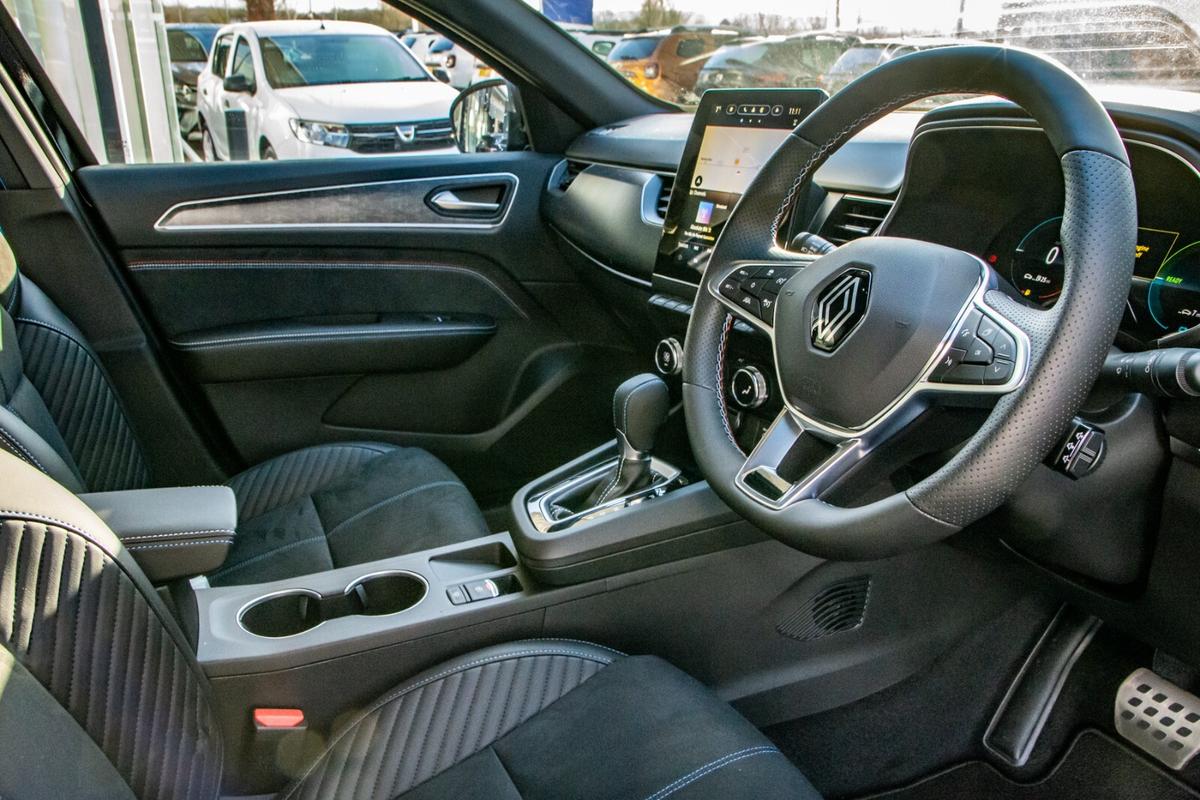 Used Renault Arkana 2024 for sale - 76835400: Photo 12