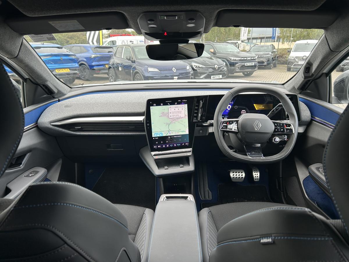 Used Renault Scenic E-Tech 2025 for sale - 76679409: Photo 7
