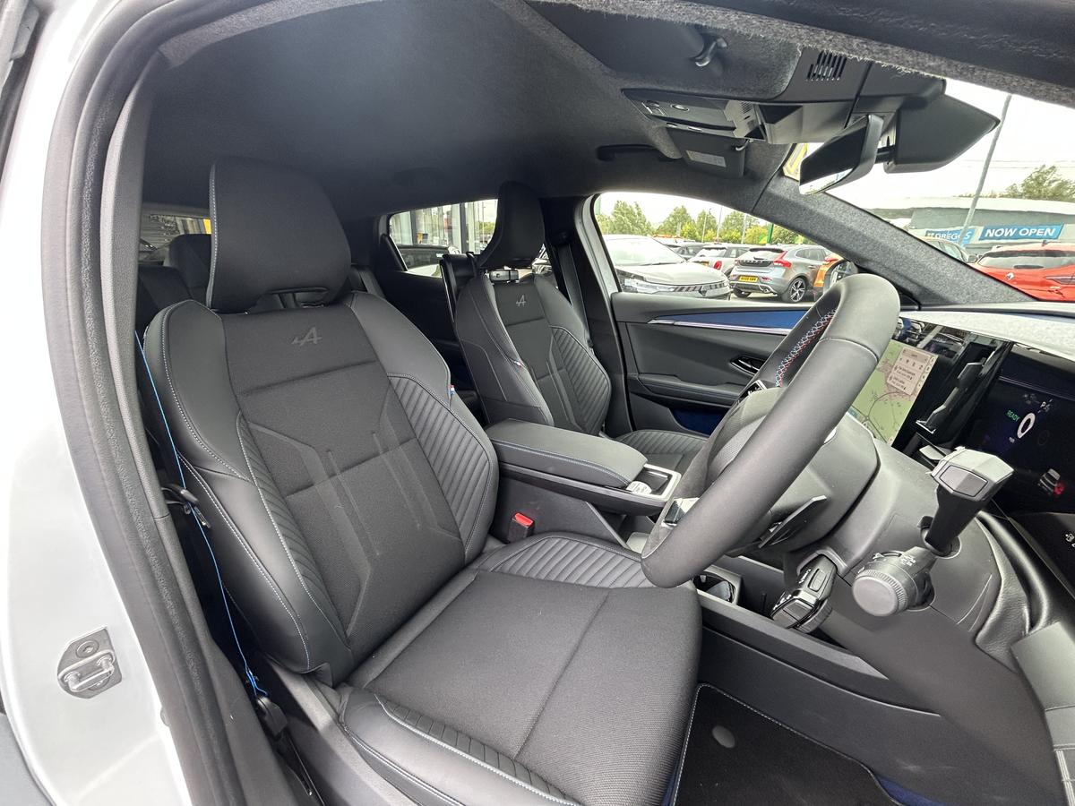 Used Renault Scenic E-Tech 2025 for sale - 76679409: Photo 9