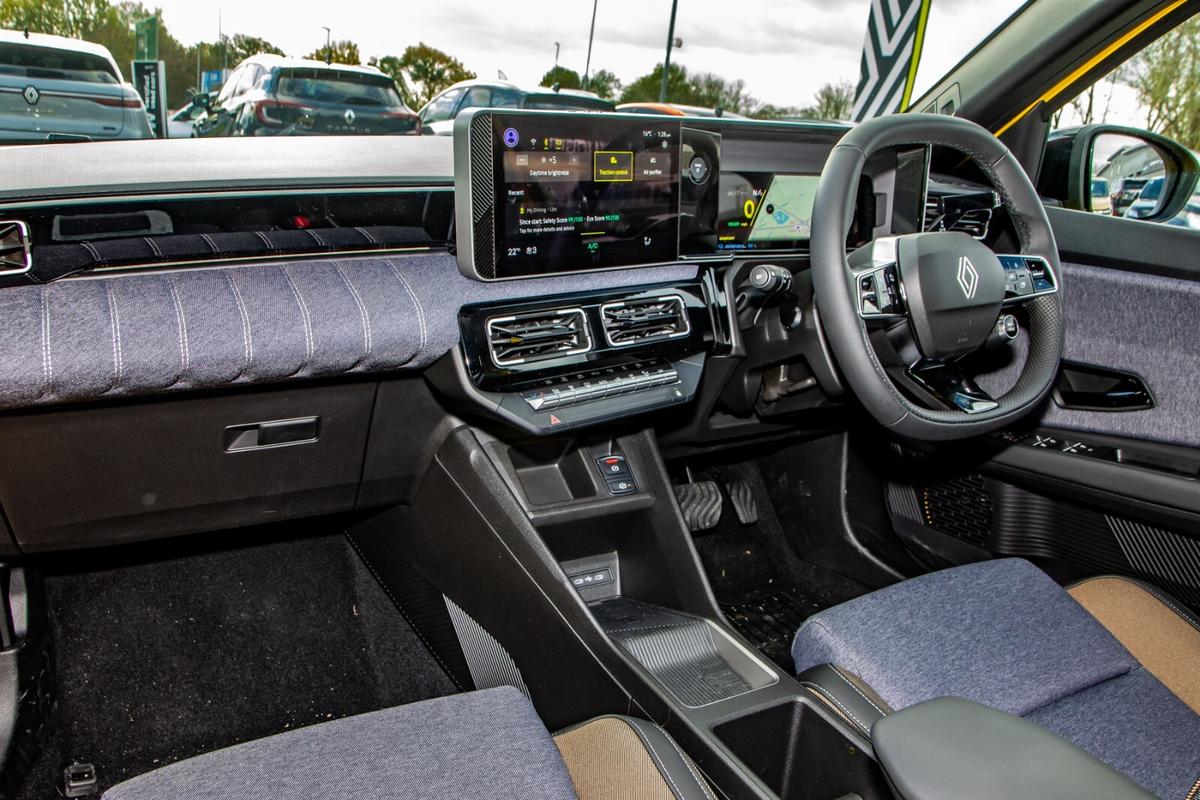 Used Renault 5 2025 for sale - 76679015: Photo 11