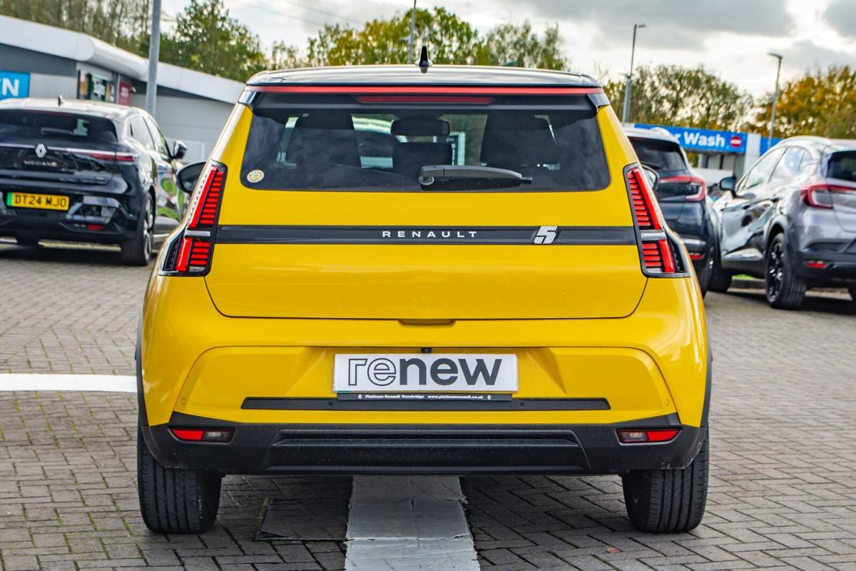 Used Renault 5 2025 for sale - 76679015: Photo 4