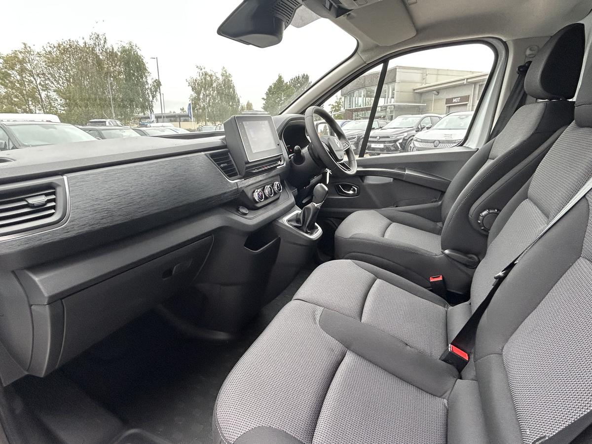 Used Renault Trafic 2025 for sale - 76680016: Photo 11