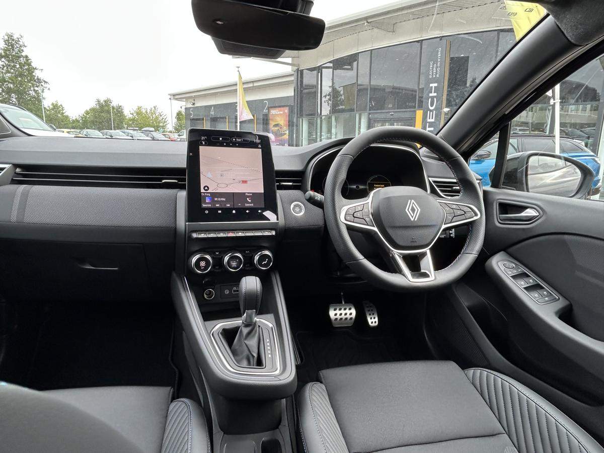 Used Renault Clio 2025 for sale - 77542098: Photo 11