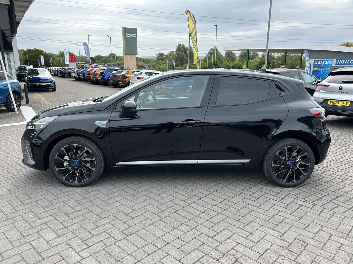 Used Renault Clio 2025 for sale - 77542098: Photo 6