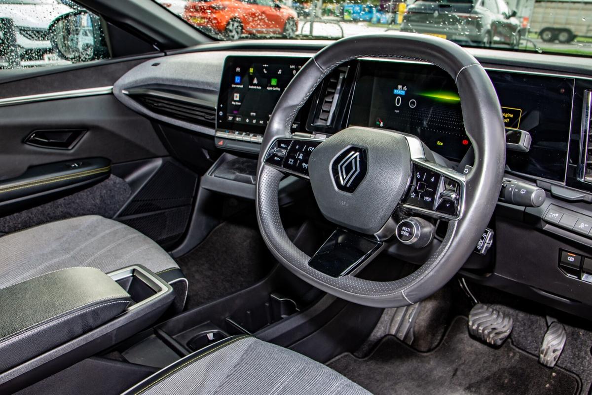 Used Renault Megane E Tech 2023 for sale - 76676692: Photo 12