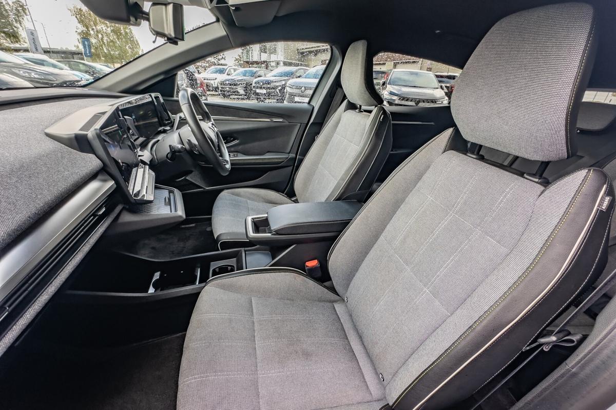 Used Renault Megane E Tech 2023 for sale - 76676692: Photo 13