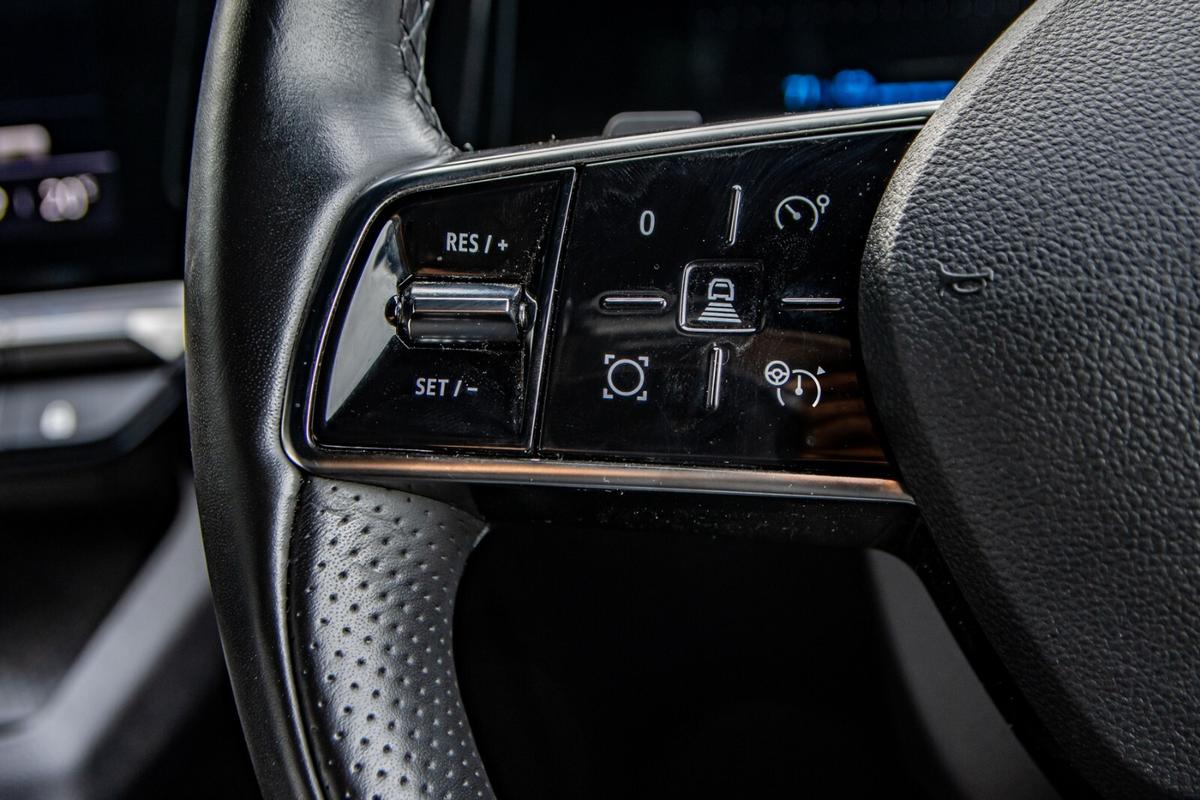 Used Renault Megane E Tech 2023 for sale - 76676692: Photo 19