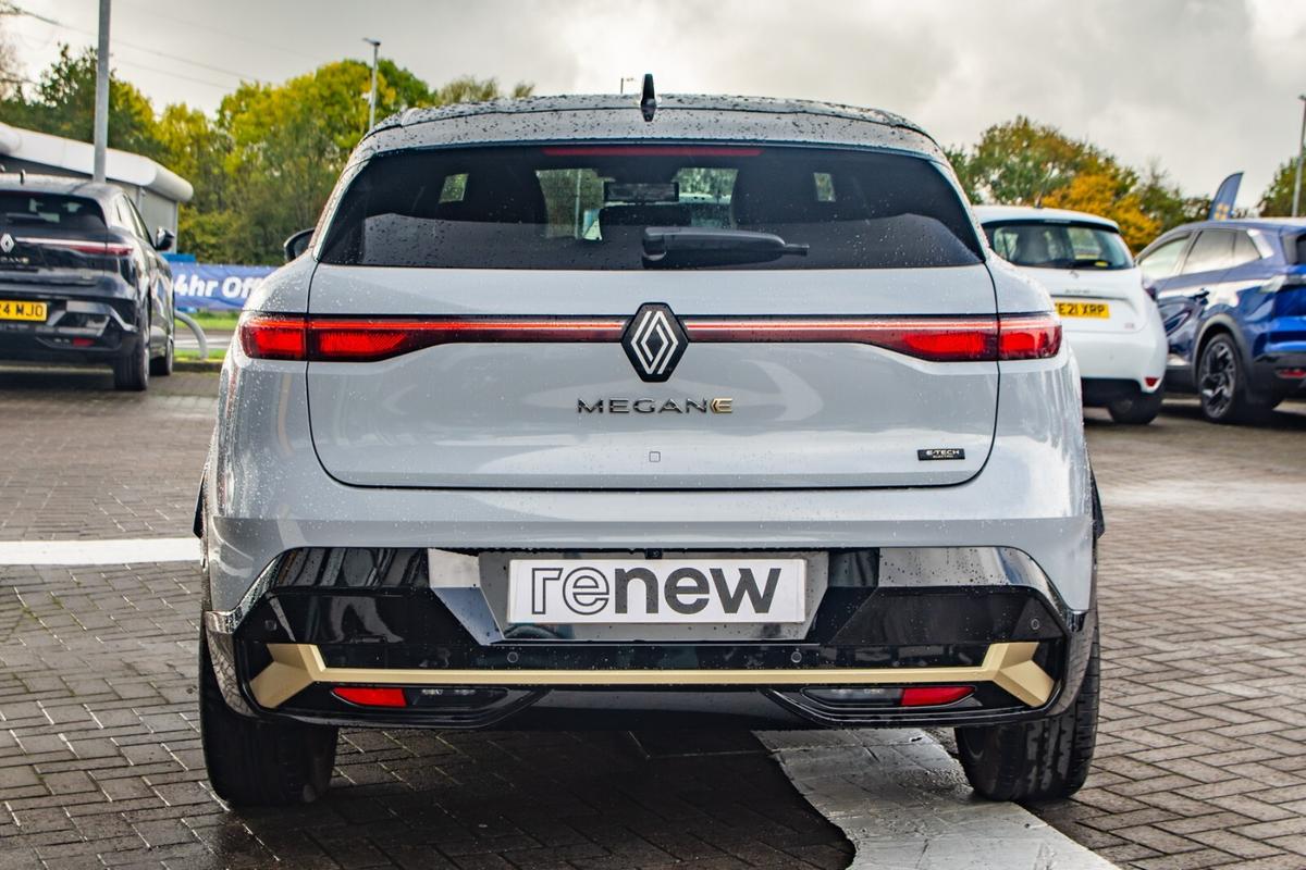 Used Renault Megane E Tech 2023 for sale - 76676692: Photo 4
